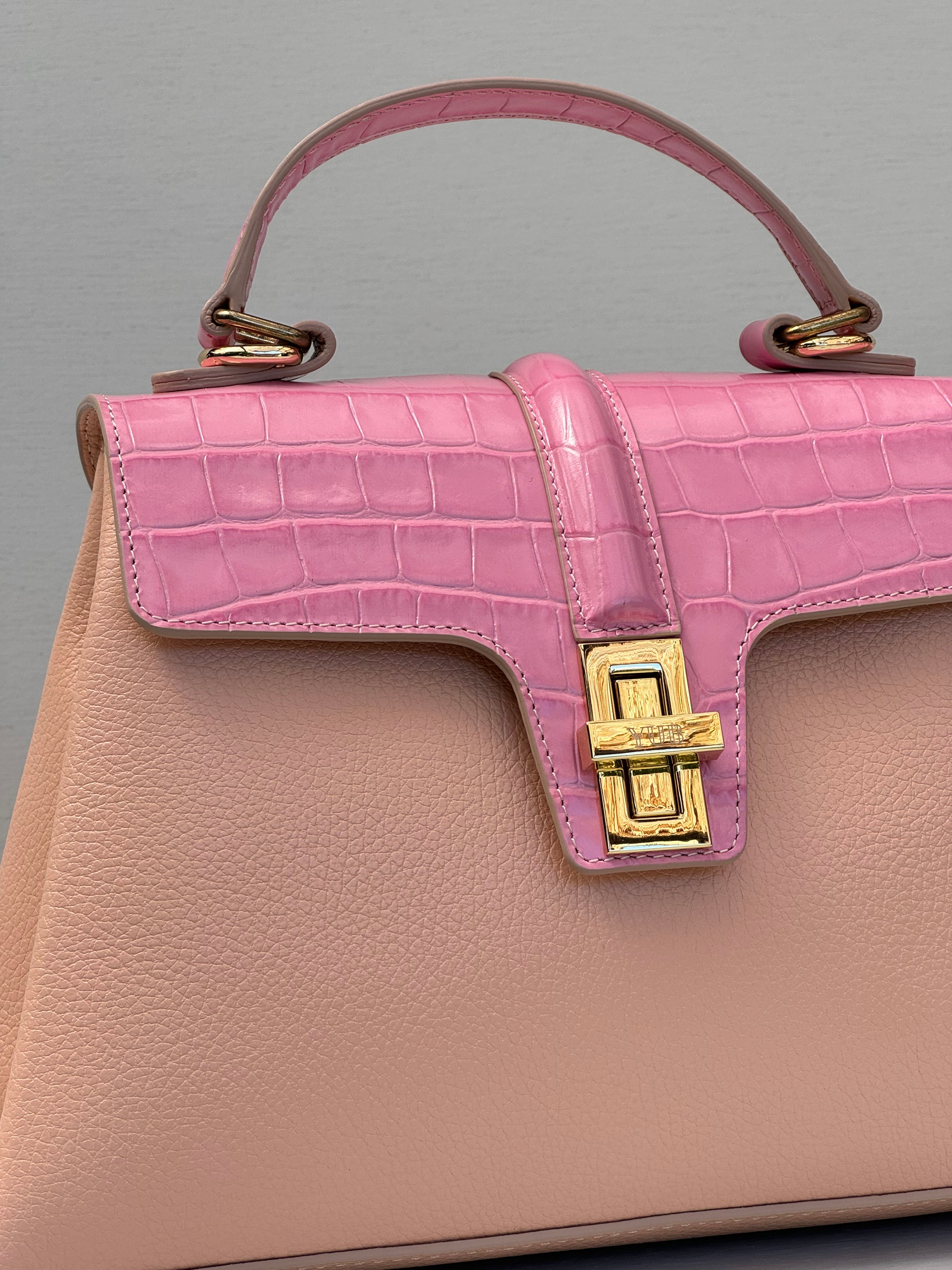 Uncommon collection : The Dubai Bag