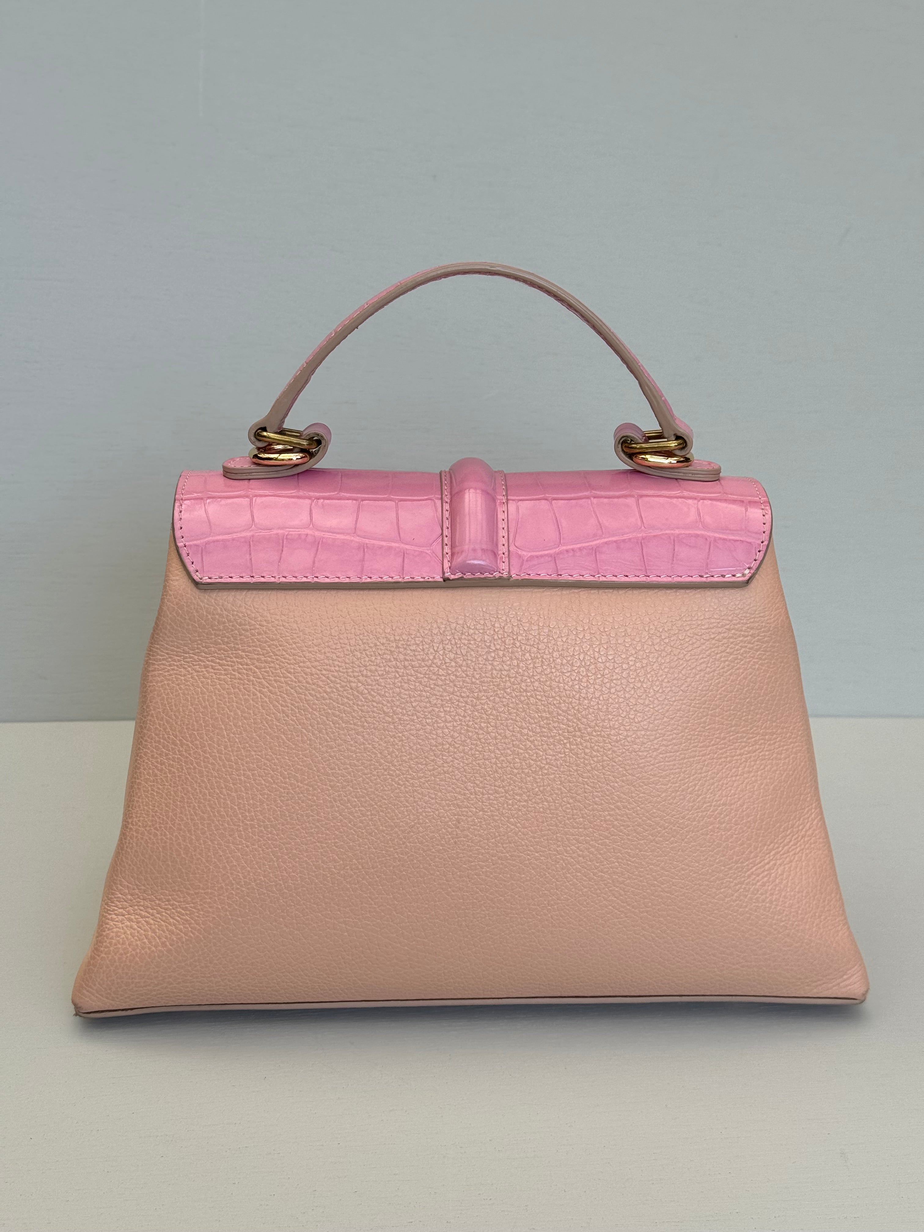 Uncommon collection : The Dubai Bag