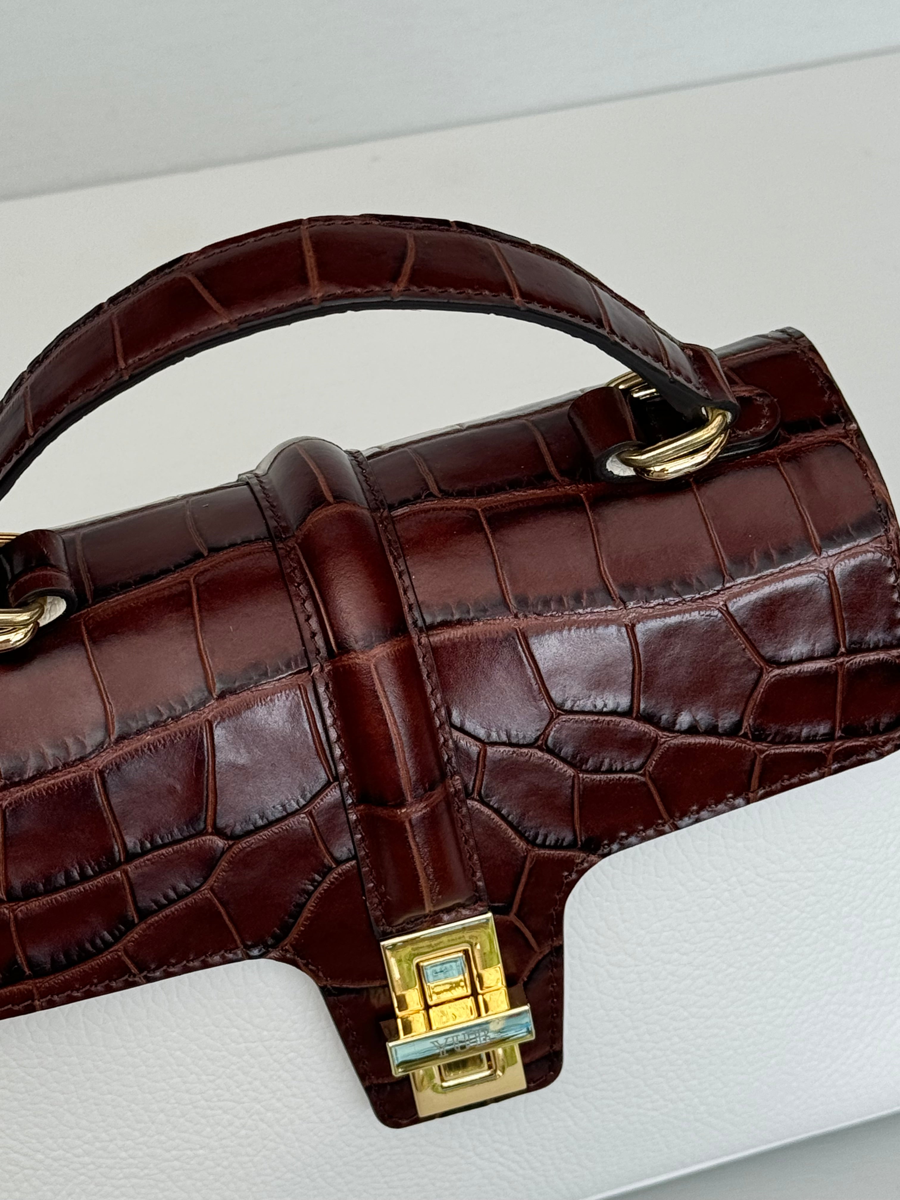Uncommon Collection : The Monaco bag